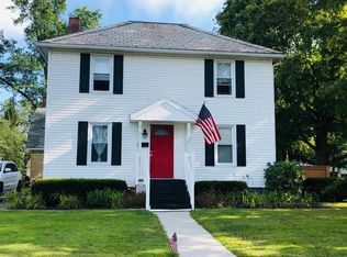 419 Oakland Ave, Grove City, PA 16127