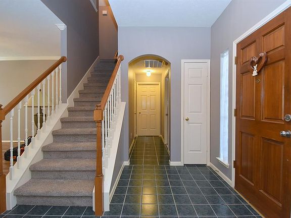 5th image of 20315 Longspring Dr