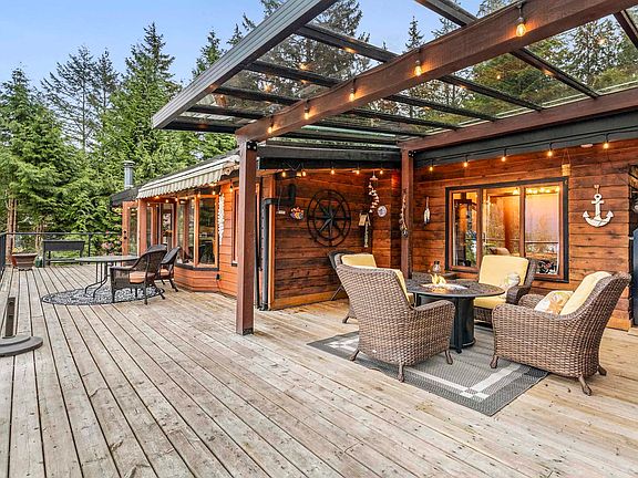 2nd image of 3543 Bedwell Bay Rd