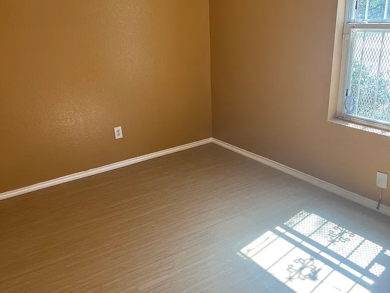 7646 Concordia Ln — Photo 4