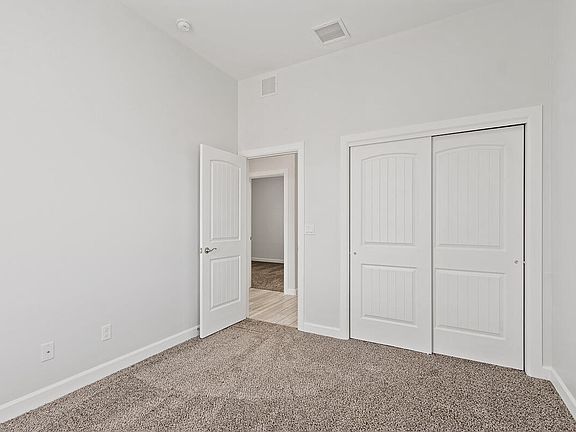 5th image of 14732 Jack White Ave