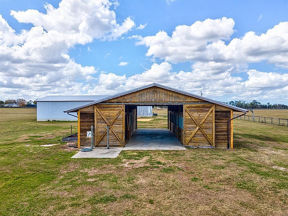 2nd image of 24695 Hayman Rd