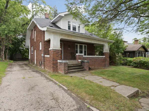 718 N Chevrolet Ave, Flint, MI 48504