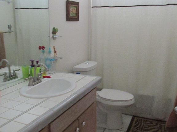 Full tiled bath