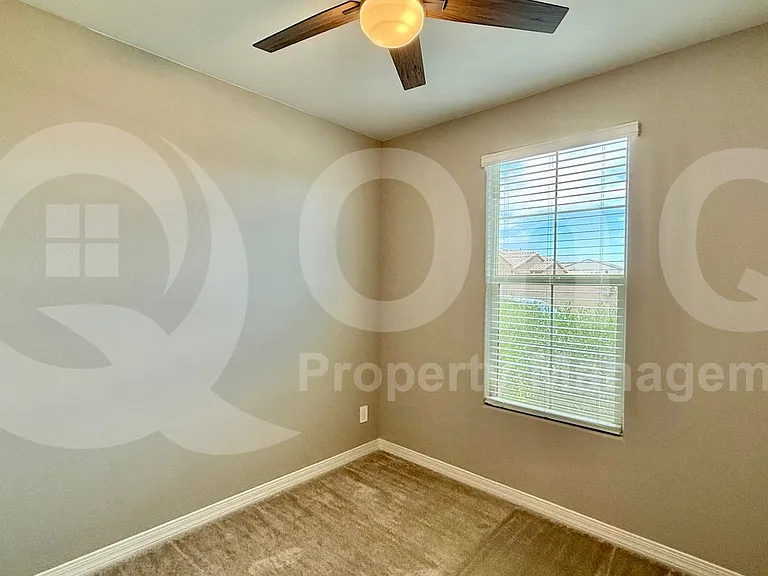 4420 N 202nd Ln — Photo 10