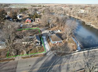 710 Washington St, Ellis, KS 67637