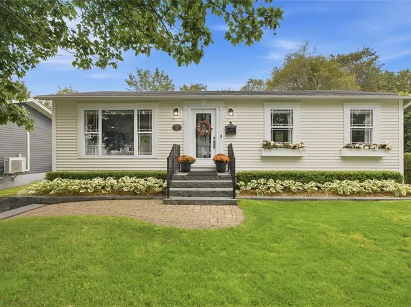 7 Halifax Street, St. John's, NL A1A2P6