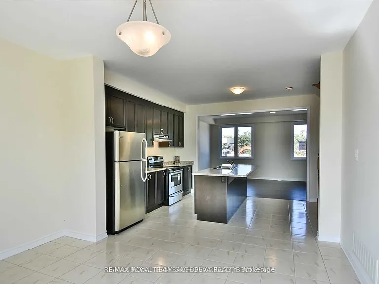 10 Heron Park Pl — Photo 16