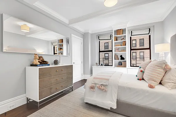 Sold by Compass | media 8