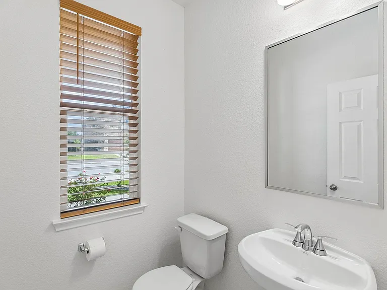 4481 Acerno St — Photo 7