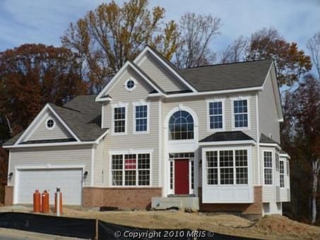 2nd image of 8900 Nancy Ln