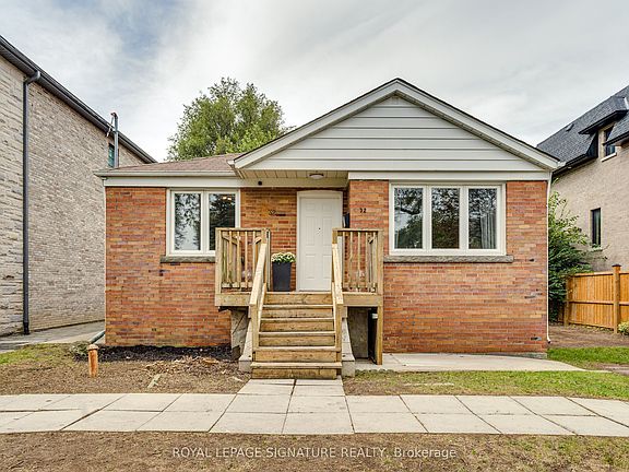 2nd image of 32 Wigan Cres