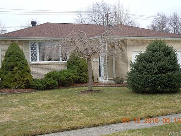 2nd image of 122 Judith Dr