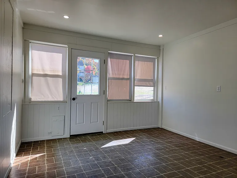 1290 Sheep Hill Rd — Photo 23