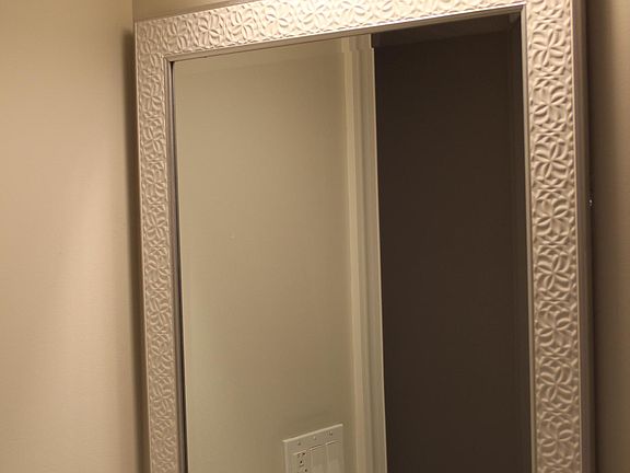 4th image of 16 Tuttle St Floor 1