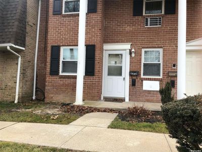 25 Glen Hollow Drive #H22, Holtsville, NY, 11742