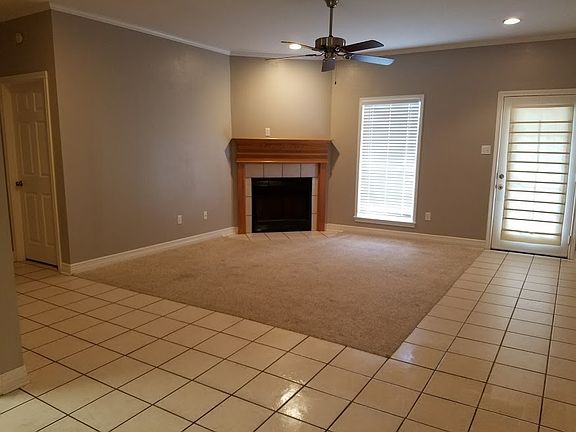 2nd image of 1711 Peach St