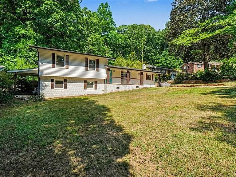 2637 Casher Dr — Photo 3