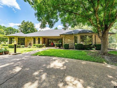 1165 Greenbriar Trl, Holly Lake Ranch, TX, 75765