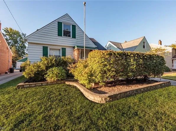 5660 Cherokee Dr, Lyndhurst, OH 44124