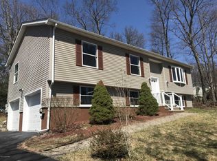 121 Wendell Rd, East Stroudsburg, PA 18301