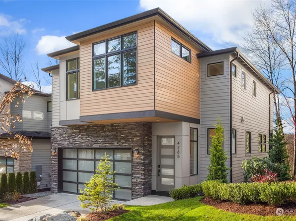 4285 216th Place SE, Issaquah, WA 98029