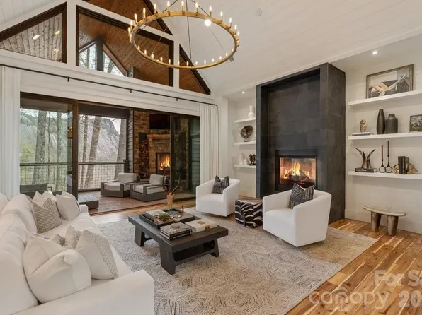 692 Lost Trl, Highlands, NC 28741