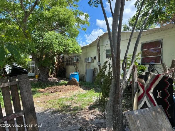 26 Sapphire St, Melbourne, FL 32904