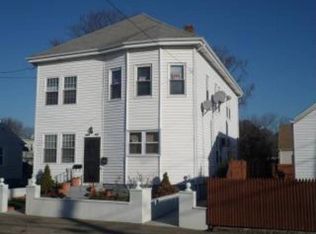 591 York Ave, Pawtucket, RI 02861