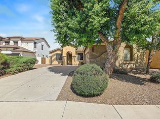 152 W Hawk Way, Chandler, AZ 85286