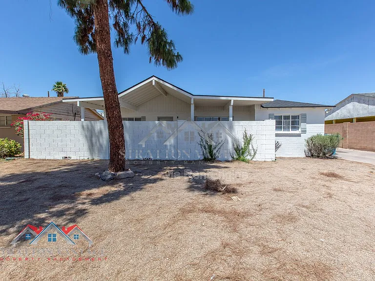 2912 W Butler Dr — Photo 3