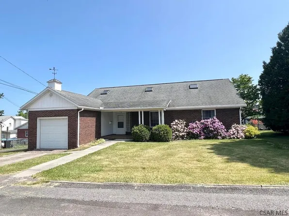 413 2nd Ave, Meyersdale, PA 15552