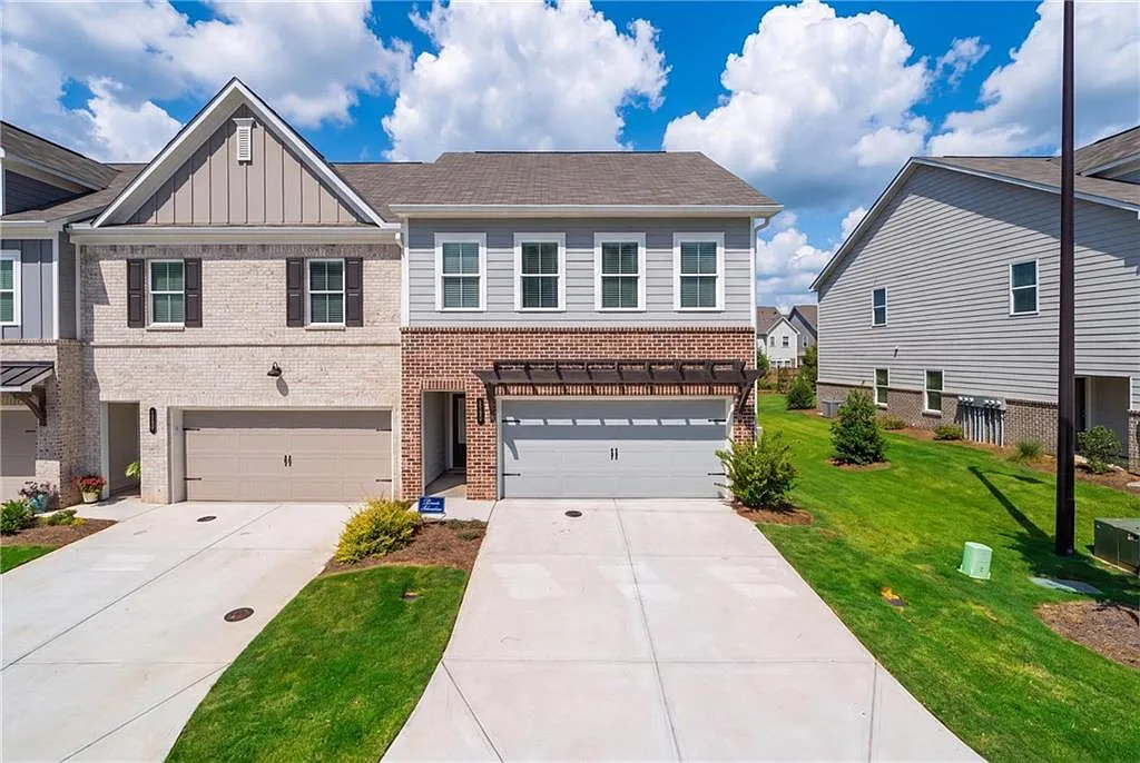 3 bed, 2.5 bath, 1804 sqft, $3,400 — Photo 1