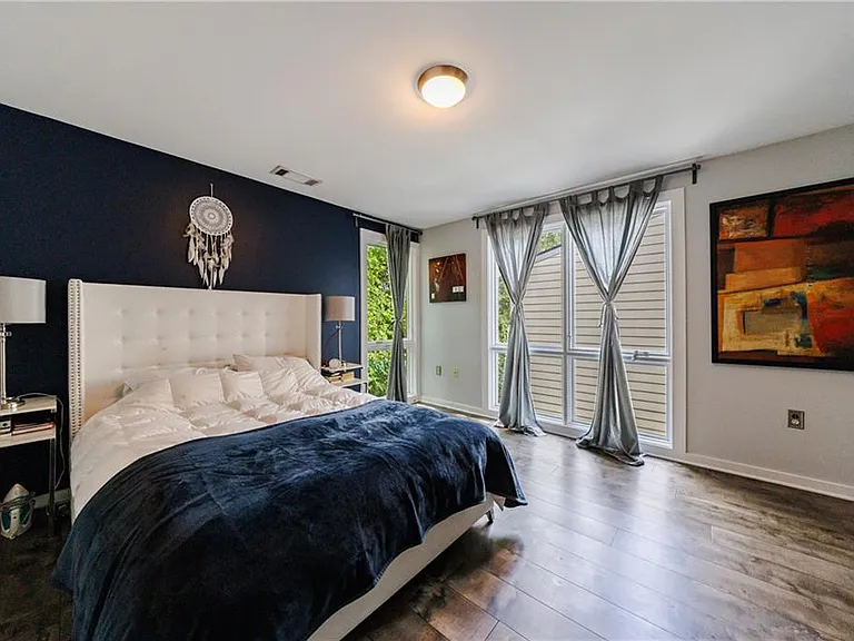 1380 Stirling Cir NW #26 — Photo 34