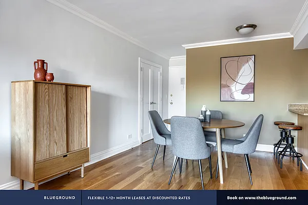 Rented by The Blueground | media 44