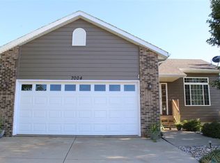 7004 W 53rd St, Sioux Falls, SD 57106