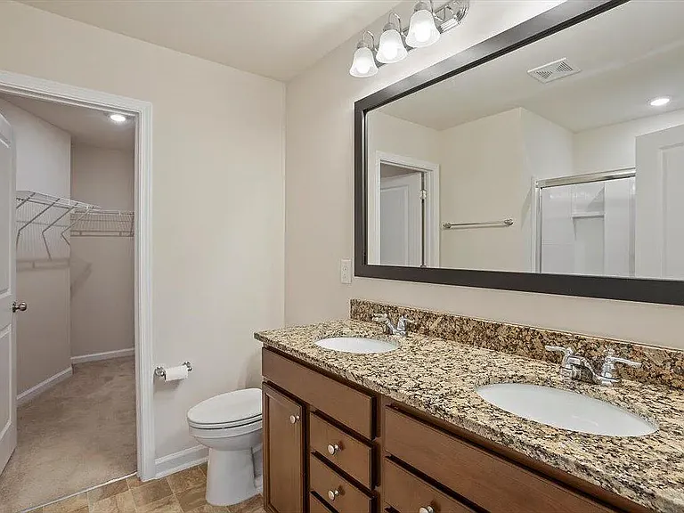 369 White Oak Ridge Dr — Photo 5