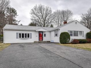 16 Dunster Rd, Framingham, MA 01702