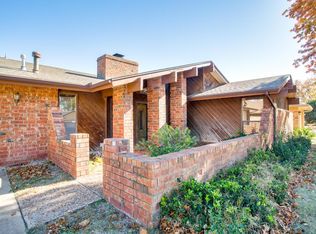 1425 Sun Rise Dr, Enid, OK 73703