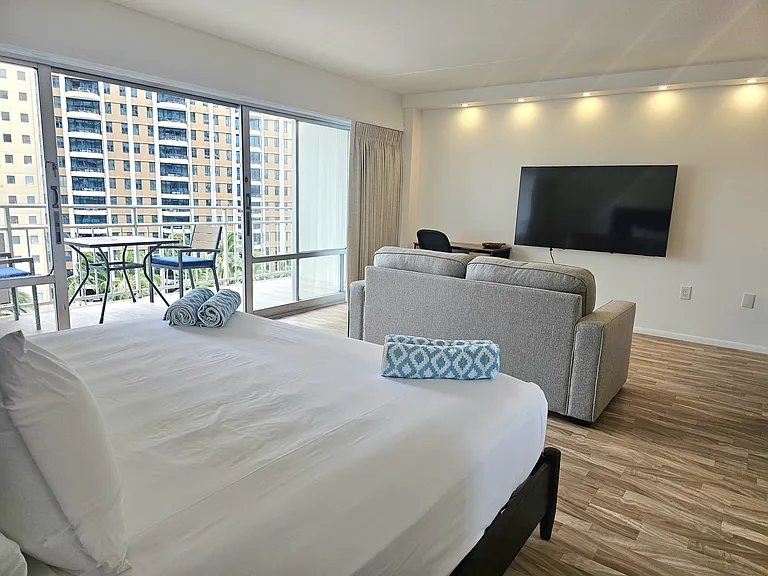 1777 Ala Moana Blvd #832 — Photo 8