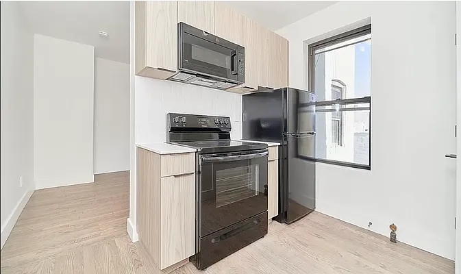 Rented by Living New York | media 10