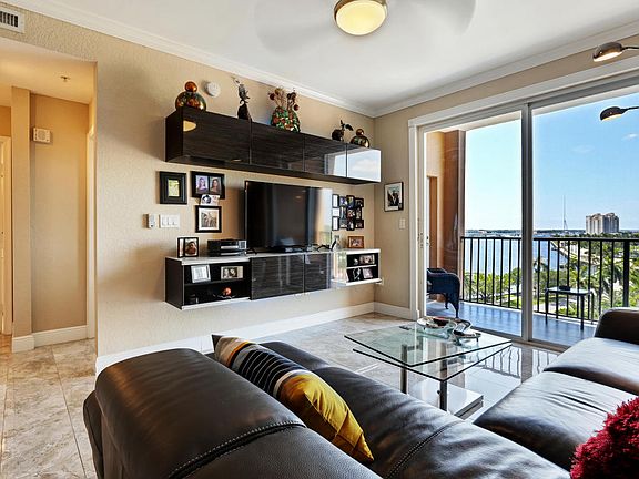 4th image of 1801 N Flagler Dr APT 908