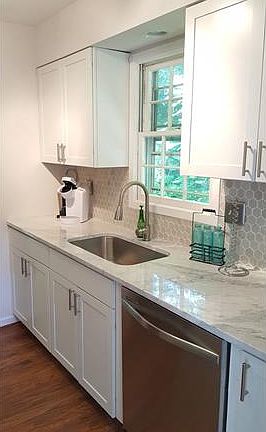 2nd image of 5561 Forest Hill Ave #5561