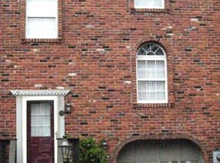 117 Pinewood Ct, Pittsburgh, PA 15202