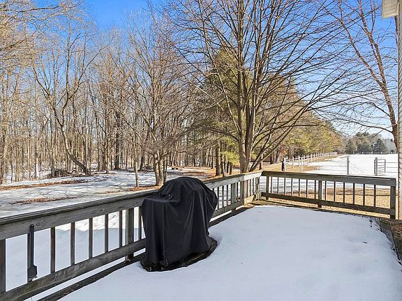 2nd image of 4098 Airport Rd