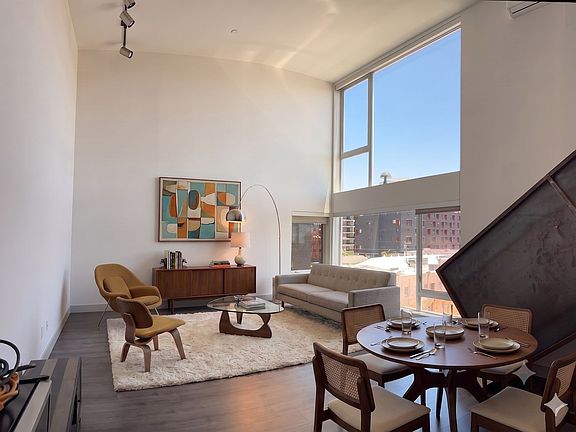 3rd image of 1642 University Ave #10