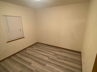 318D James St, Verona, PA 15147