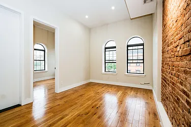 Rented by SCOUTBK.COM