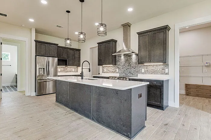 412 Elcino Dr — Photo 33