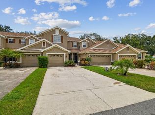 527 Spring Lake Cir, Tarpon Springs, FL 34688